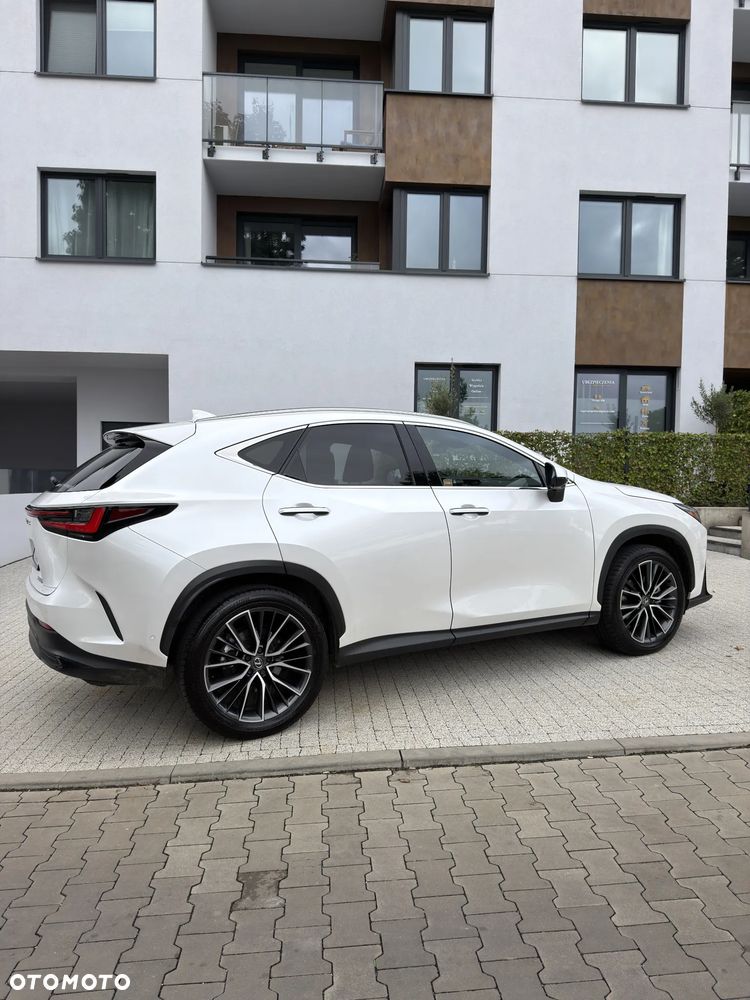 Lexus NX 350h Omotenashi AWD - 5