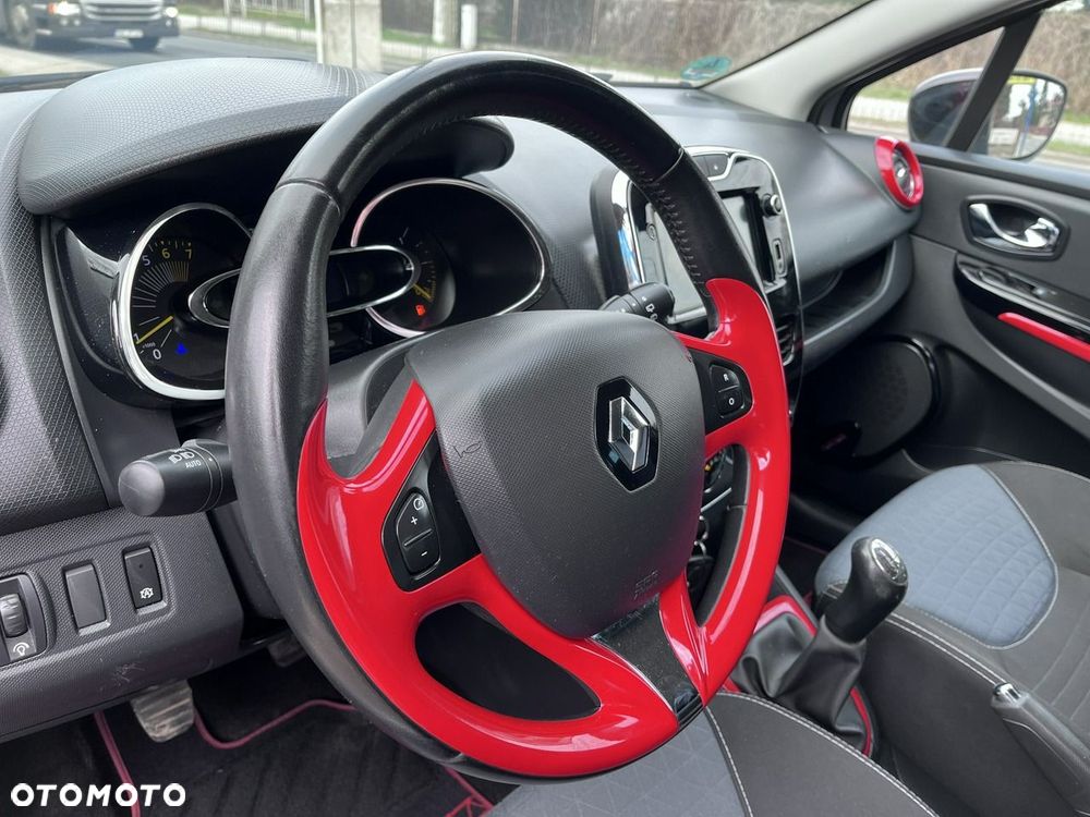 Renault Clio - 15