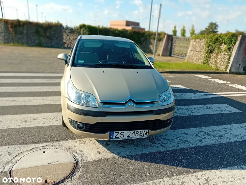 Citroën C4 1.6 HDi SX - 17