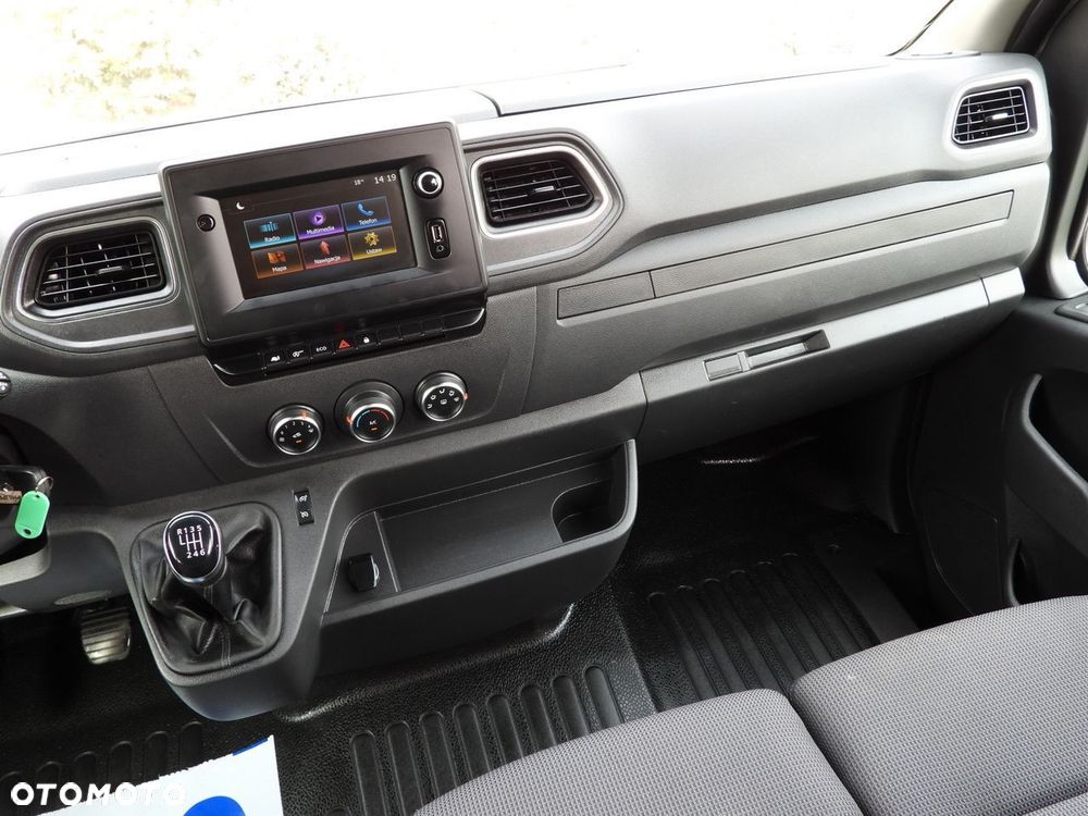 Renault MASTER FURGON BRYGADÓWKA 7 MIEJSC TEMPOMAT NAWIGACJA LEDY KLIMATYZACJA  180KM - 29
