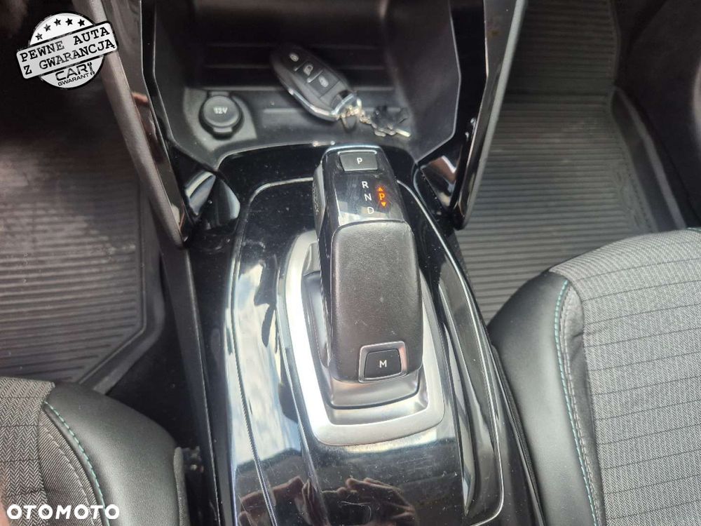 Peugeot 208 - 31