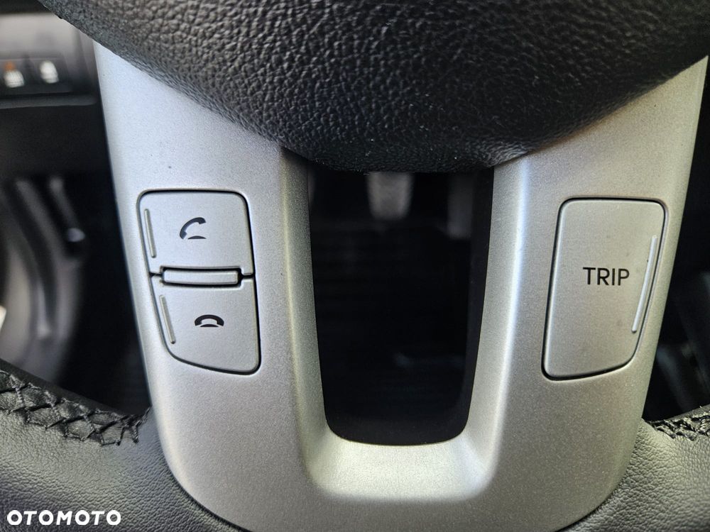 Kia Ceed 1.4 CVVT Spirit - 24