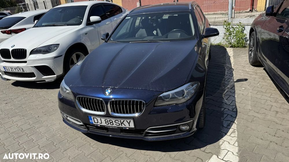 BMW Seria 5 520d xDrive Aut. Luxury Line - 1