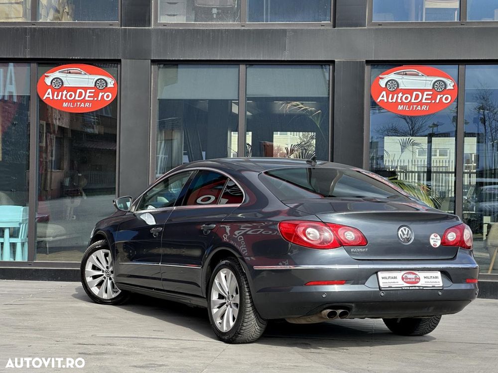 Volkswagen Passat CC - 4