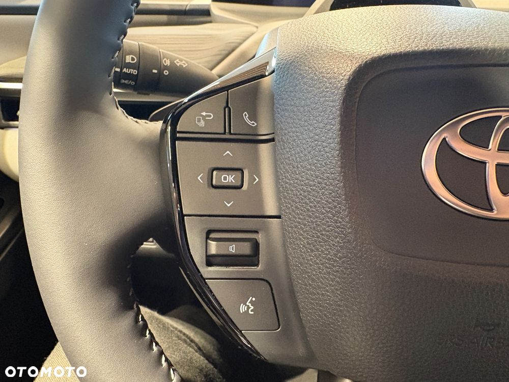Toyota C-HR+ - 19