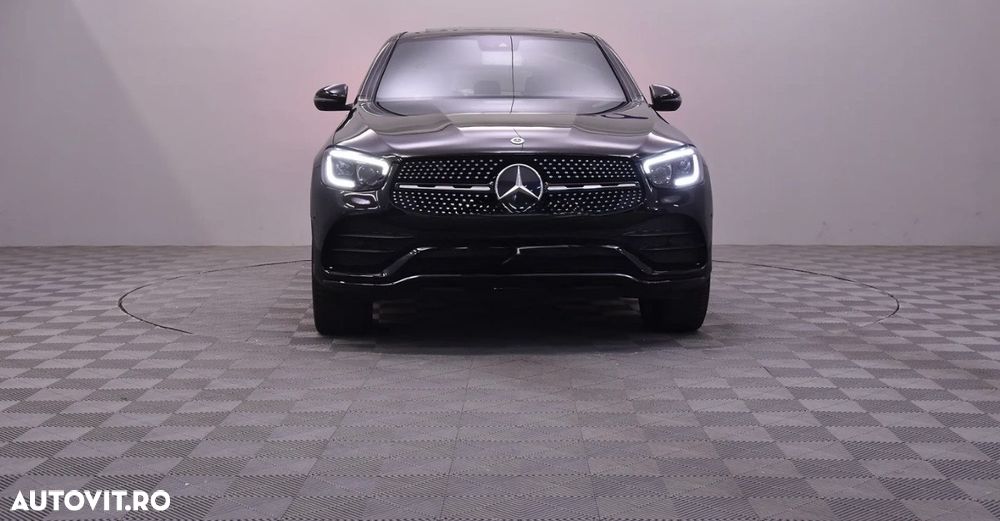 Mercedes-Benz GLC 250 4MATIC 9G-TRONIC AMG Line - 1