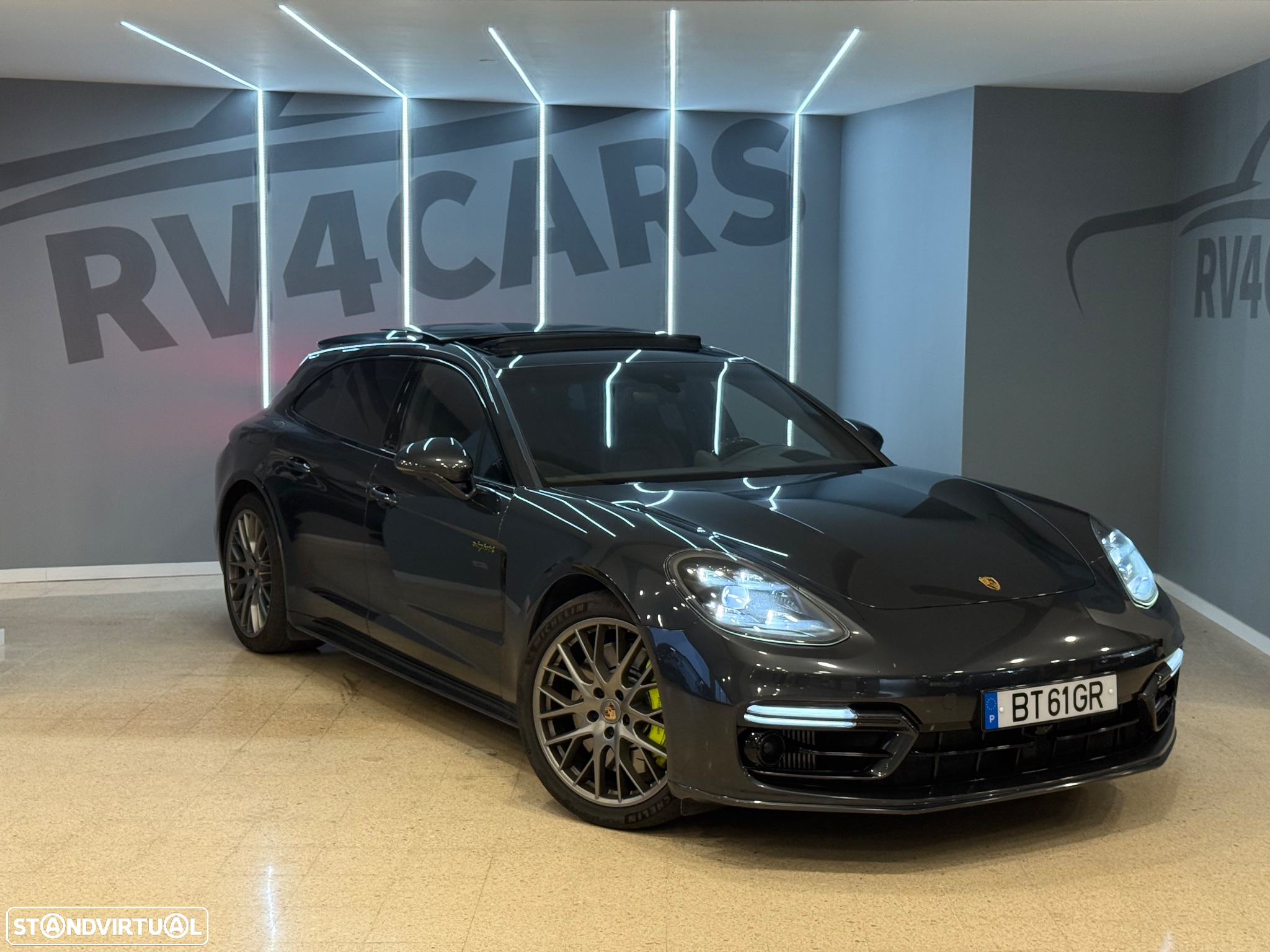 Porsche Panamera Sport Turismo 4S E-Hybrid - 15