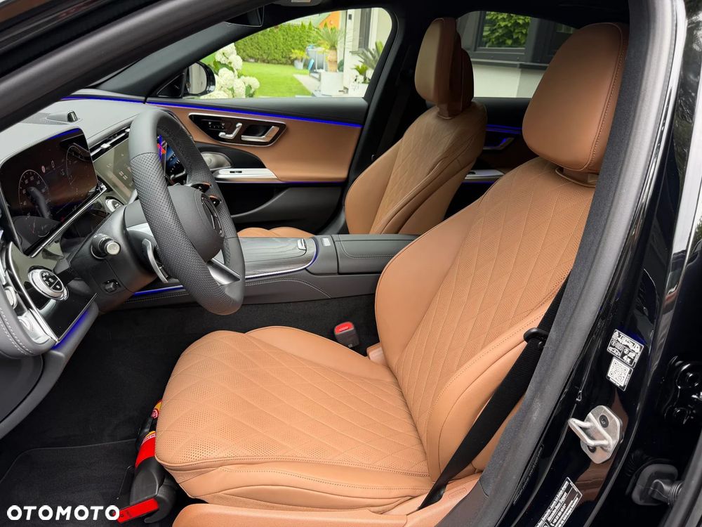 Mercedes-Benz Klasa E 220 d mHEV 4-Matic AMG 9G-Tronic - 12