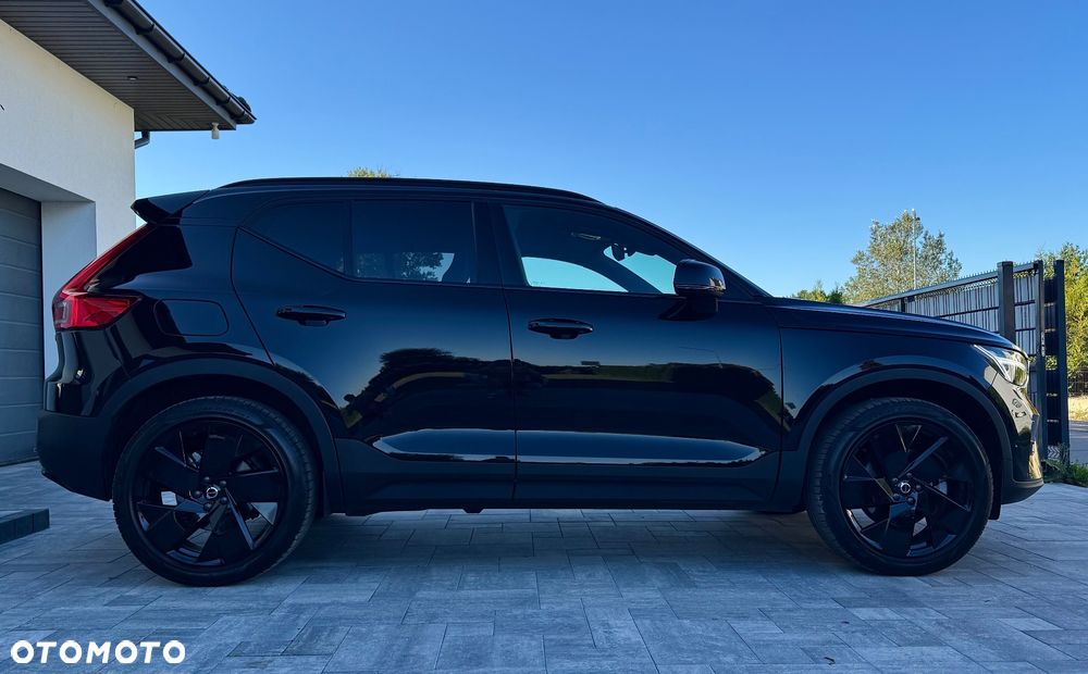 Volvo XC 40 B3 B DKG Plus Black Edition - 9