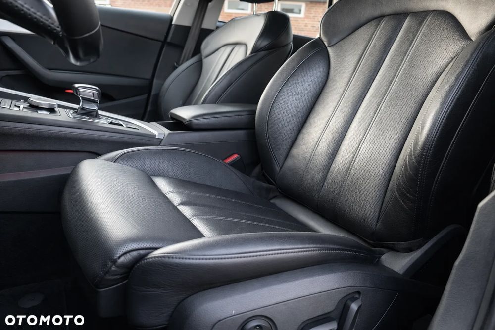 Audi A4 Avant 2.0 TFSI ultra S tronic sport - 25