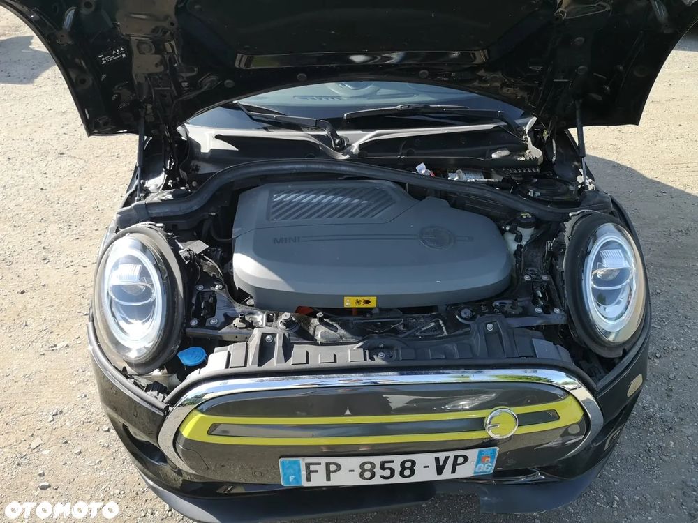 MINI Cooper SE - 4