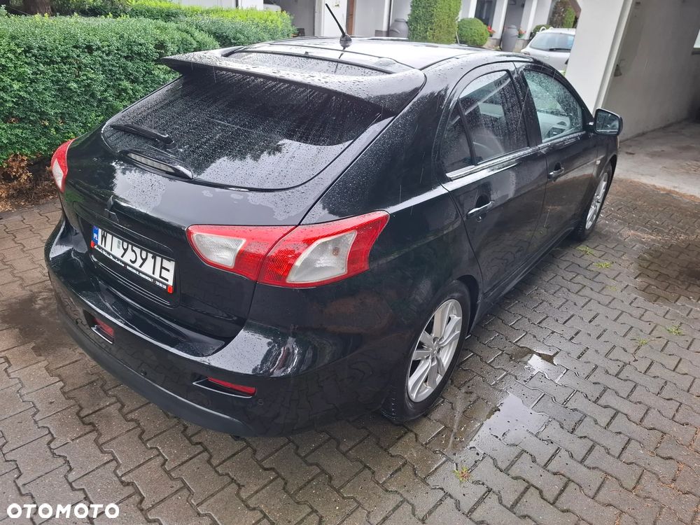 Mitsubishi Lancer 1.8 CVT Intense - 9