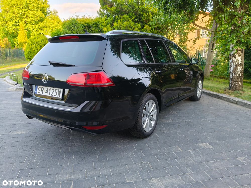 Volkswagen Golf 1.2 TSI BlueMotion Technology DSG Lounge - 4