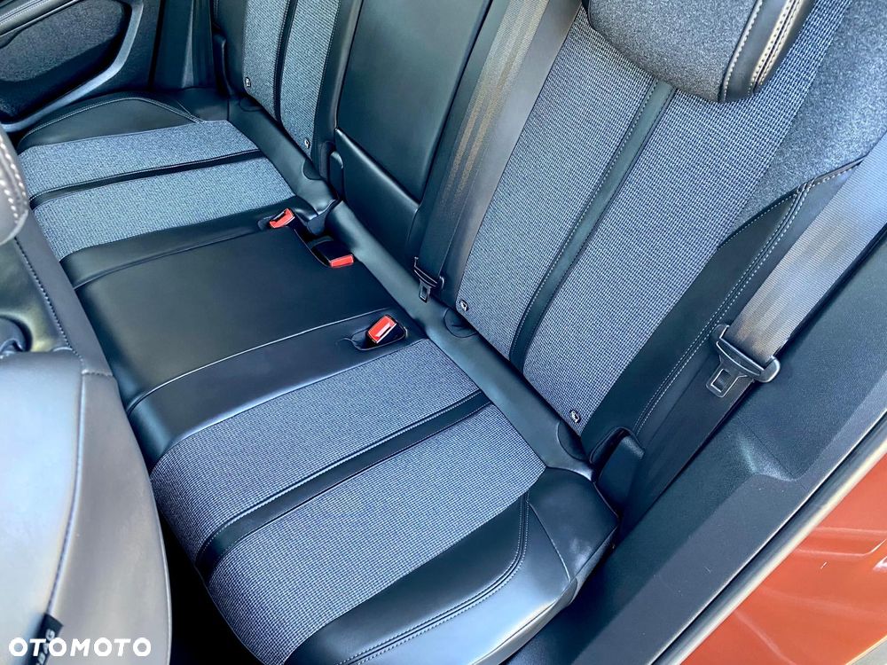 Peugeot 3008 BlueHDi 180 Stop & Start EAT6 GT - 25