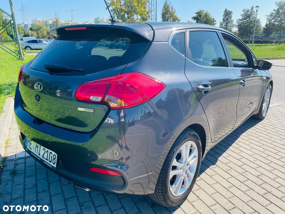 Kia Ceed 1.6 GDI ISG Spirit - 5
