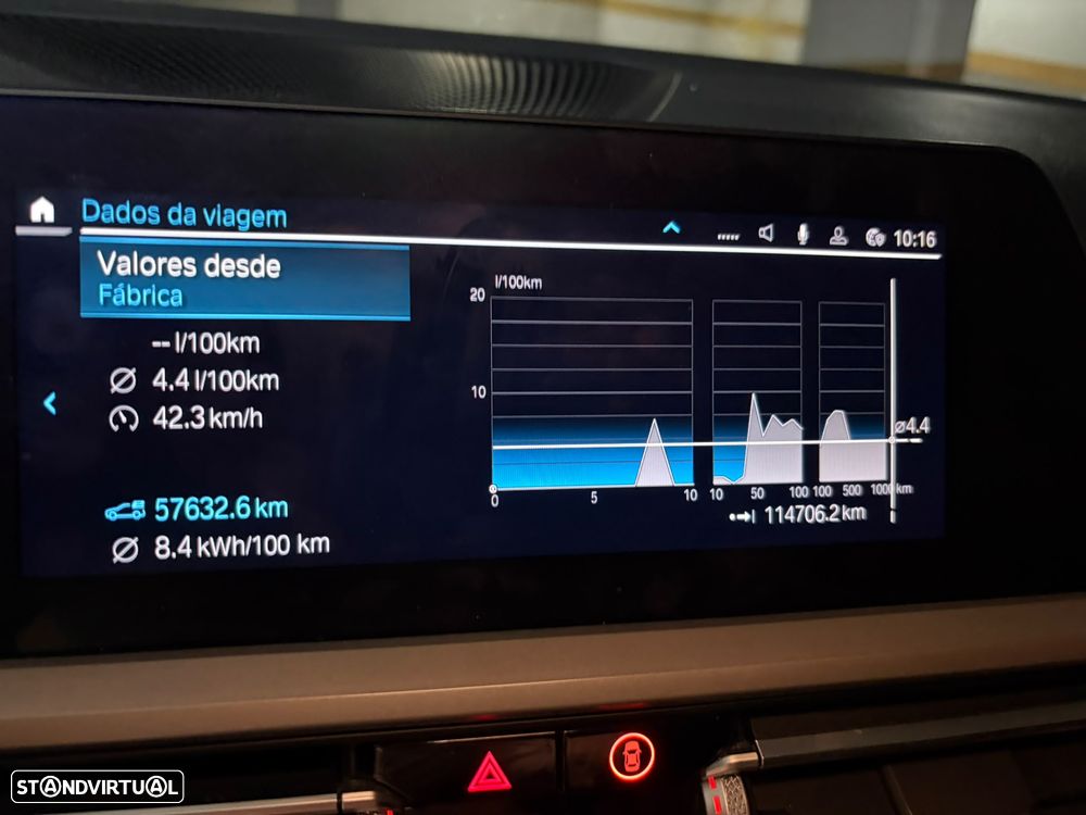 BMW 330 e Corporate Edition Auto — fotografia 12