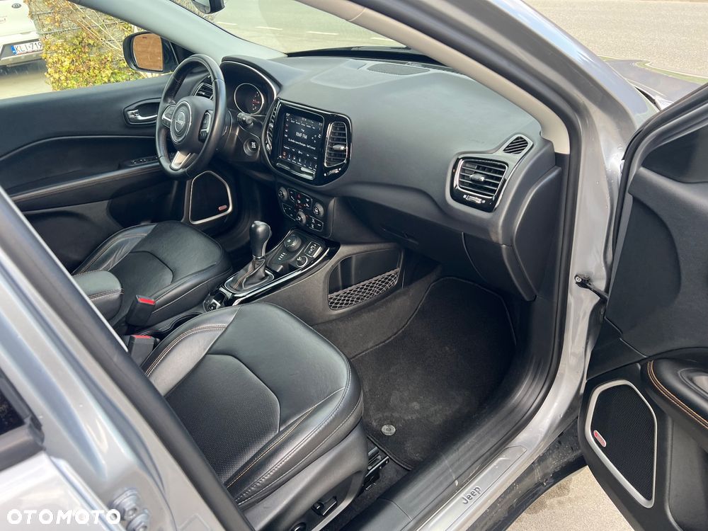 Jeep Compass 2.0 MJD Limited 4WD S&S - 36