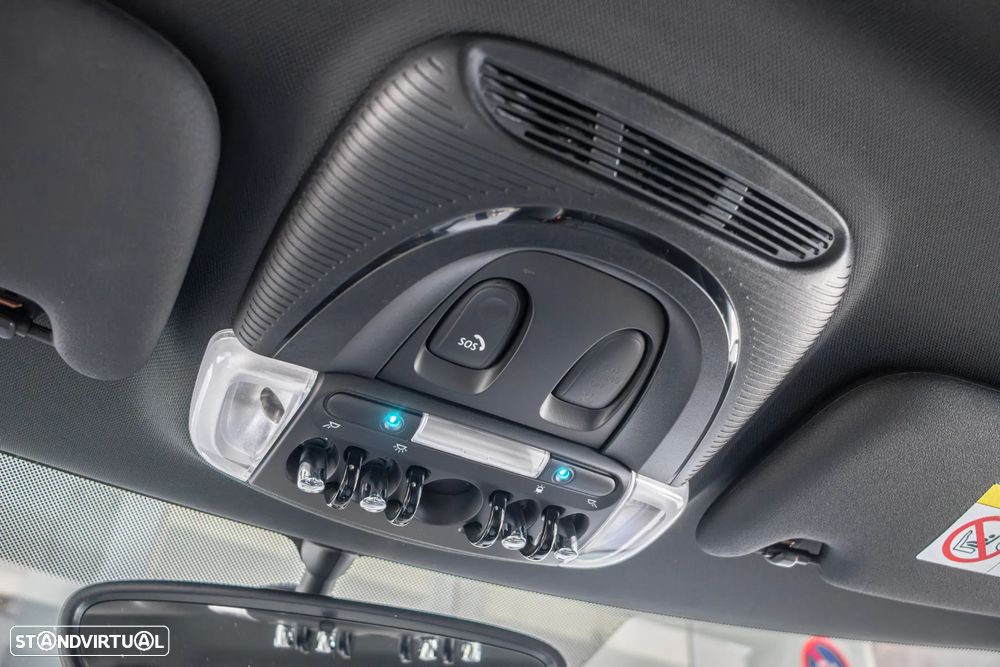 MINI 3 Portas Cooper SE - 22