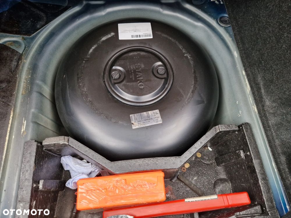 Skoda RAPID 1.2 TSI Ambition - 10