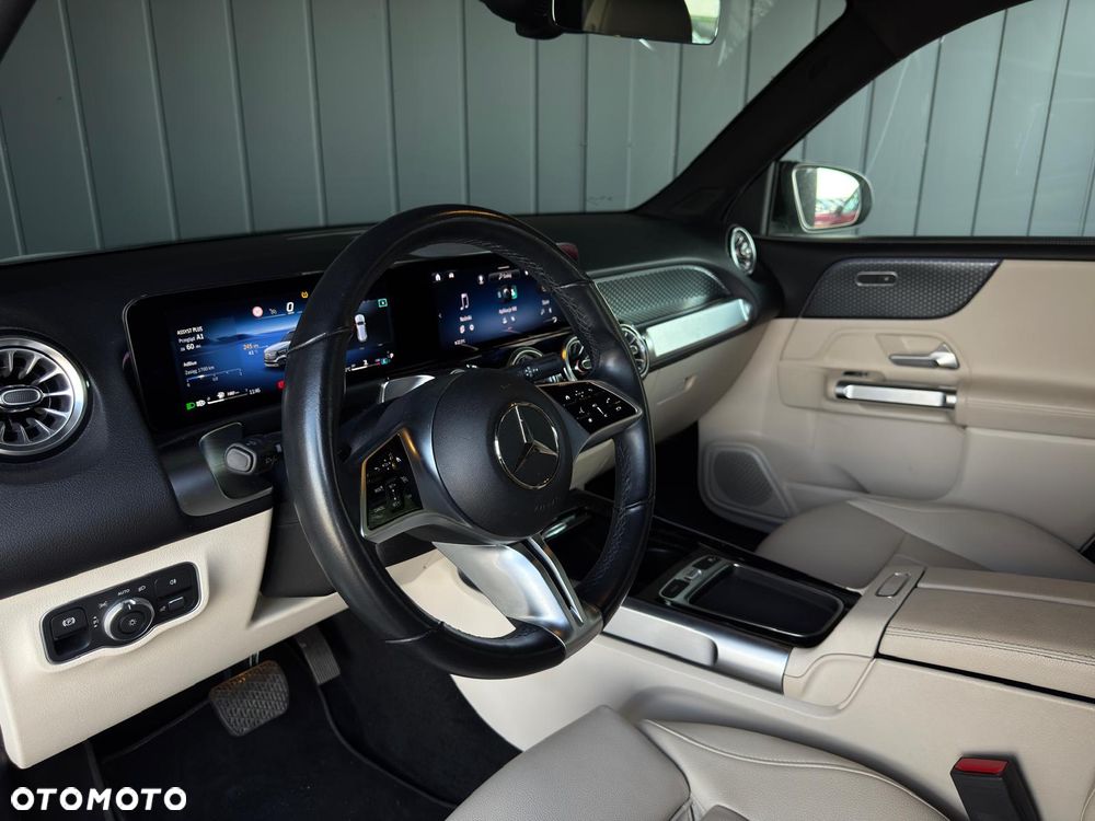 Mercedes-Benz GLB 200 d Progressive 8G-DCT - 24