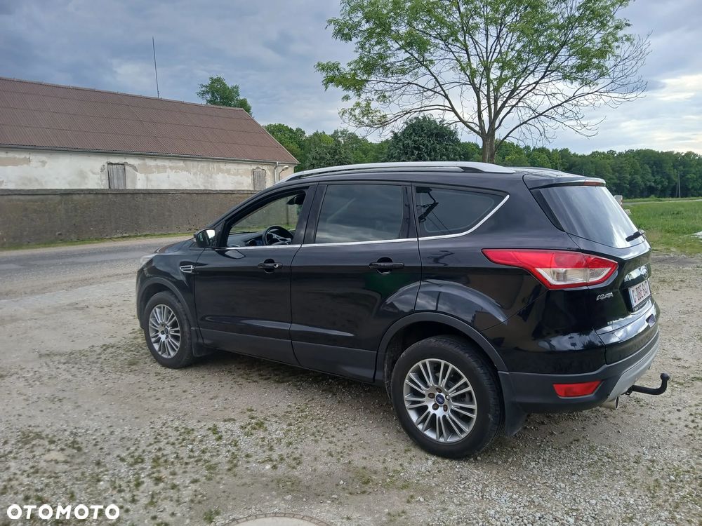 Ford Kuga 2.0 TDCi 4x4 Titanium - 6