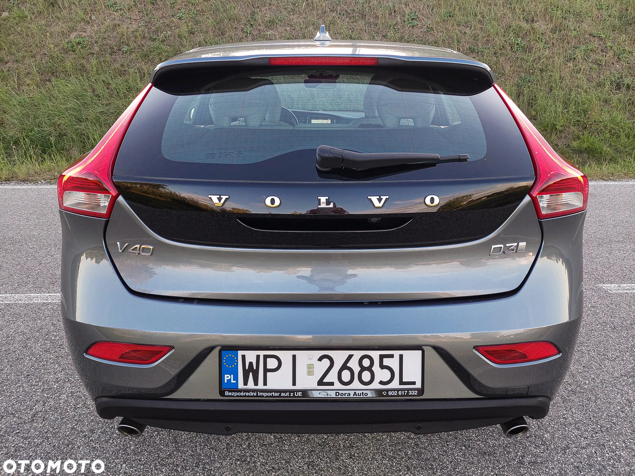 Volvo V40 D3 Drive-E Inscription - 11