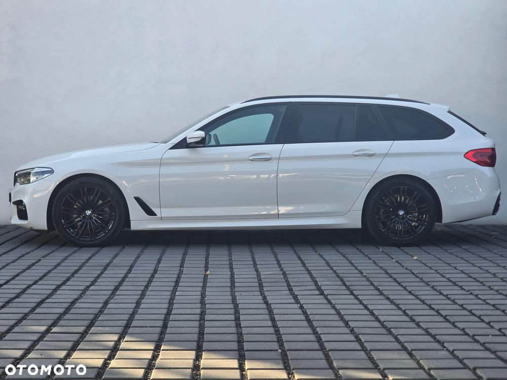 BMW Seria 5 2017 photo 2