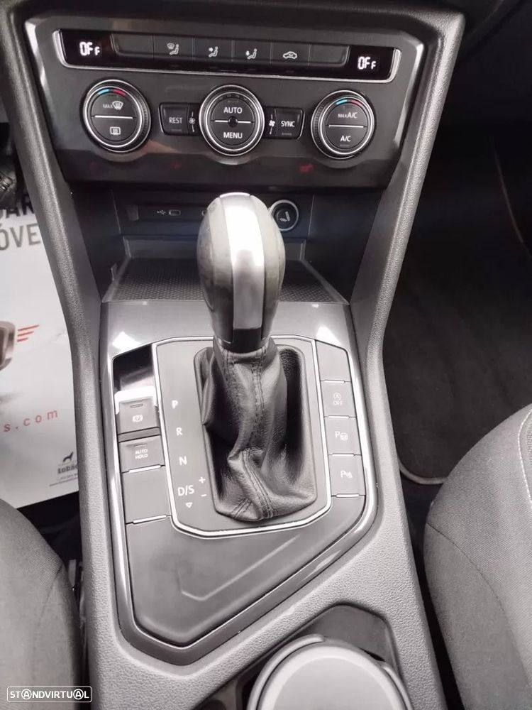 VW Tiguan Allspace 2.0 TDI Confortline DSG - 10