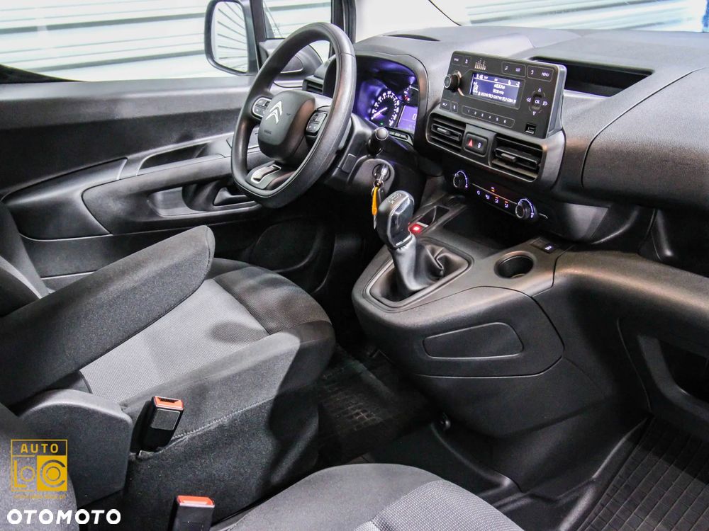 Citroën BERLINGO LONG FURGON - 16