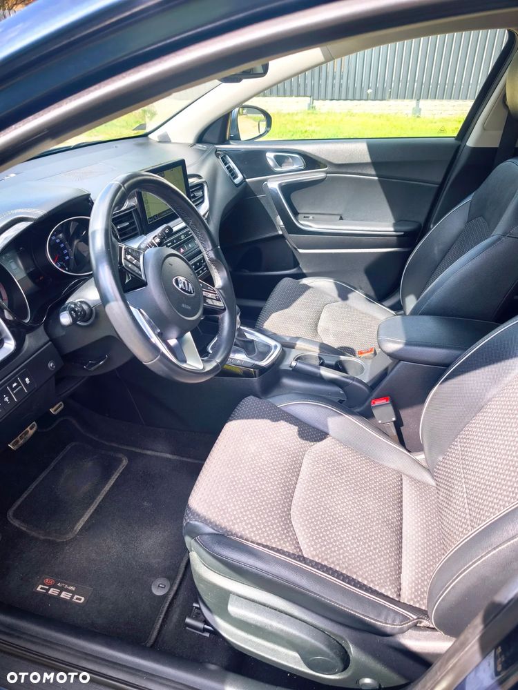 Kia Ceed 1.4 T-GDI L Business Line DCT - 10