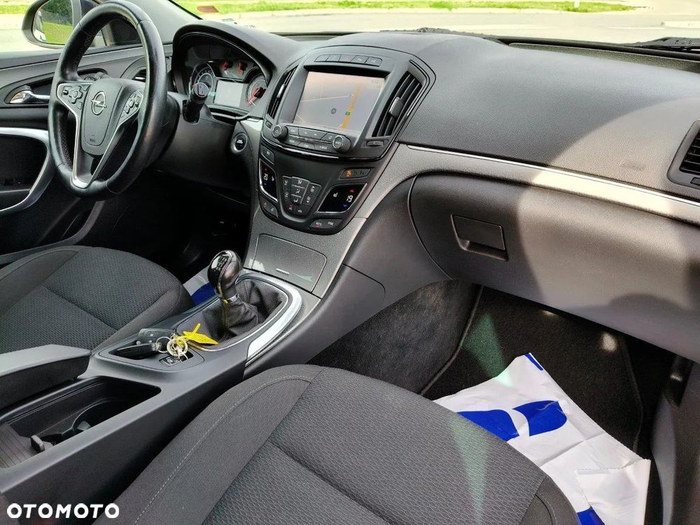 Opel Insignia 1.4 T Cosmo S&S - 20