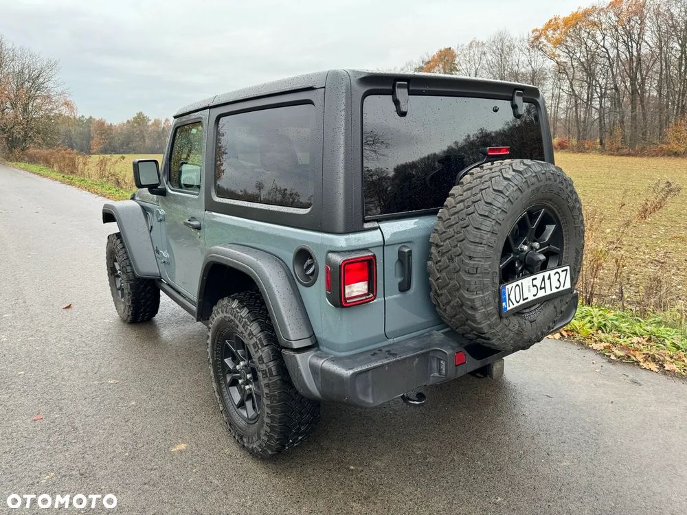 Jeep Wrangler - 7