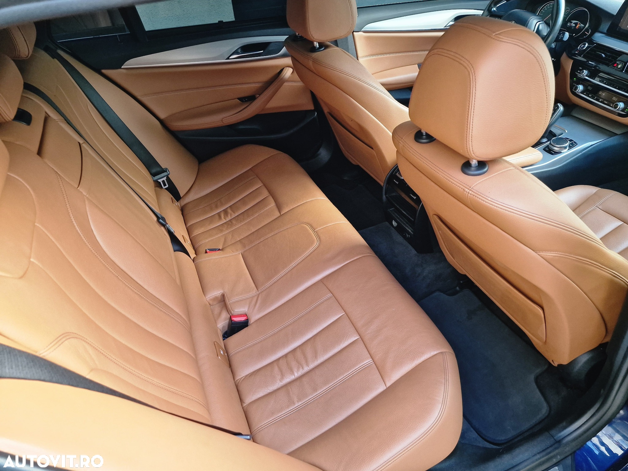 BMW Seria 5 520d Touring Aut. - 8