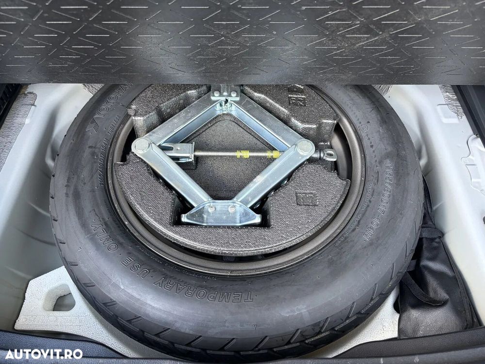 Toyota RAV4 - 30