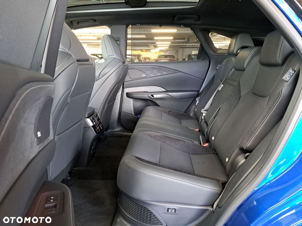 Lexus RX - 14