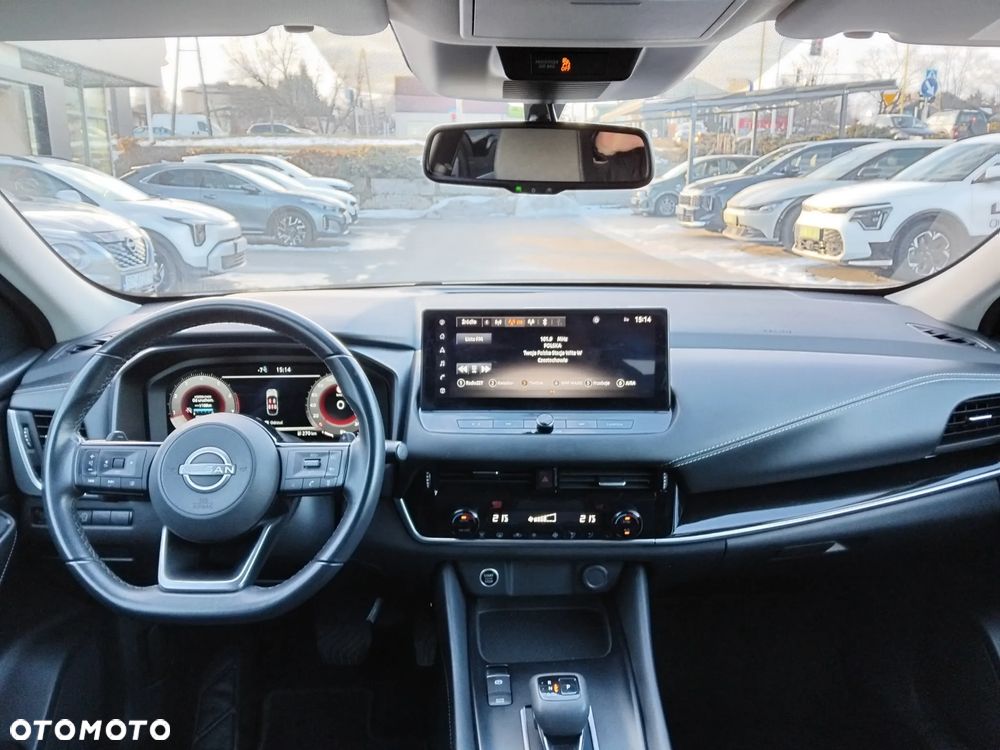 Nissan Qashqai - 14