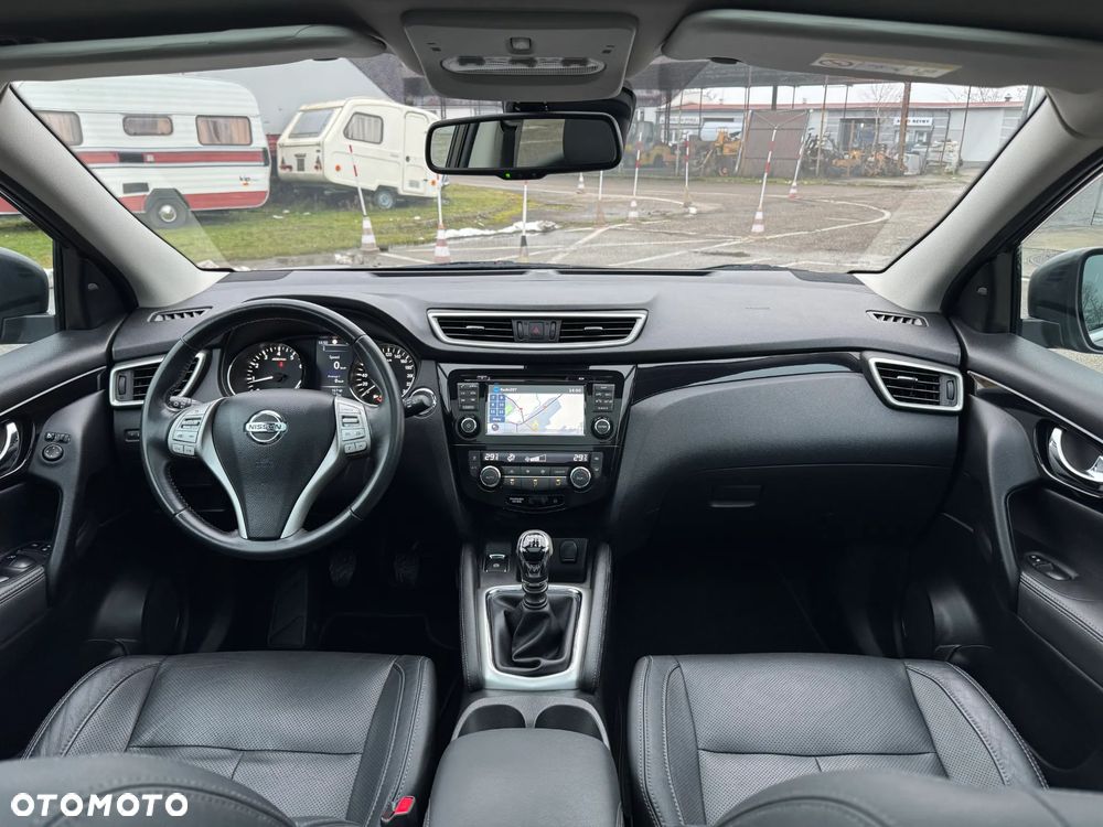 Nissan Qashqai 1.2 DIG-T 360 - 2