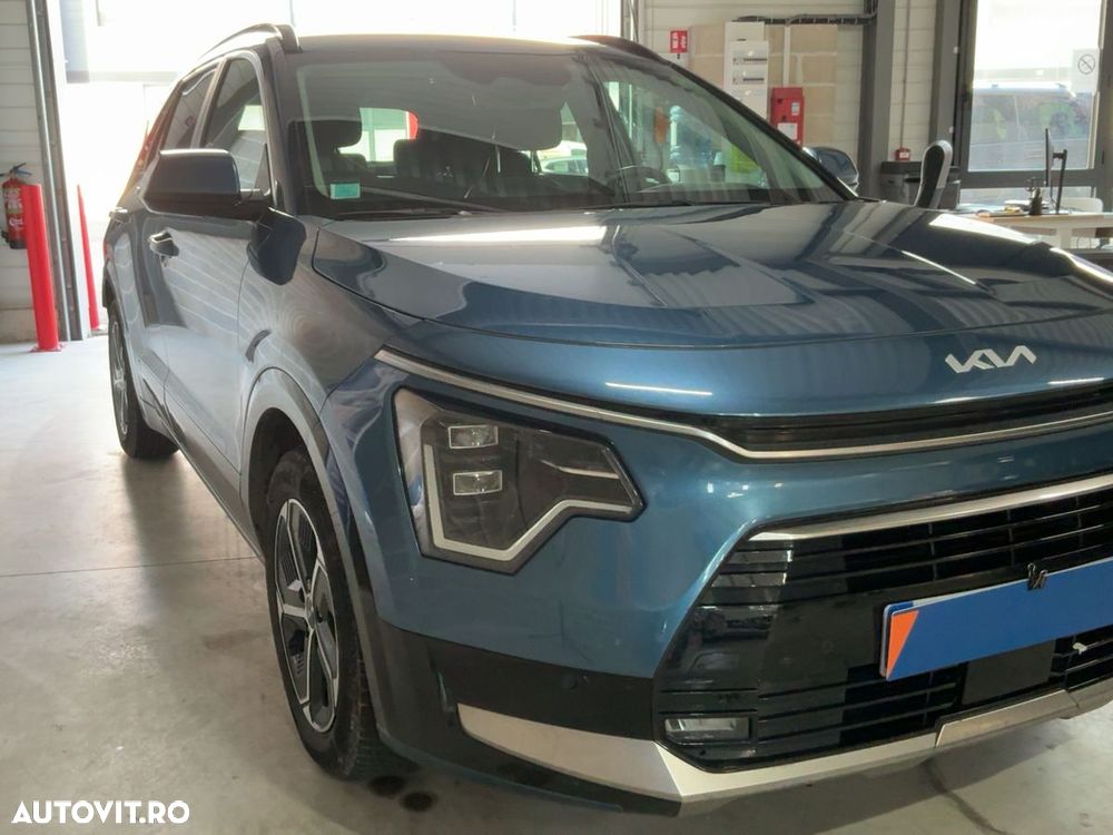 Kia Niro 1.6 GDI PHEV 2WD OPF Aut. Spirit - 2