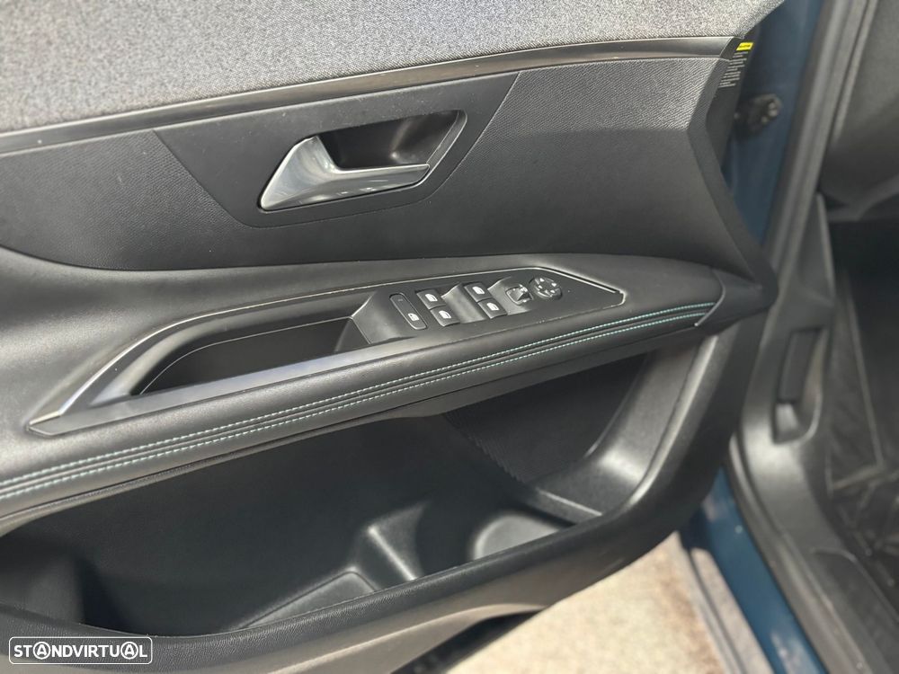 Peugeot 3008 1.5 BlueHDi Allure Pack EAT8 - 10