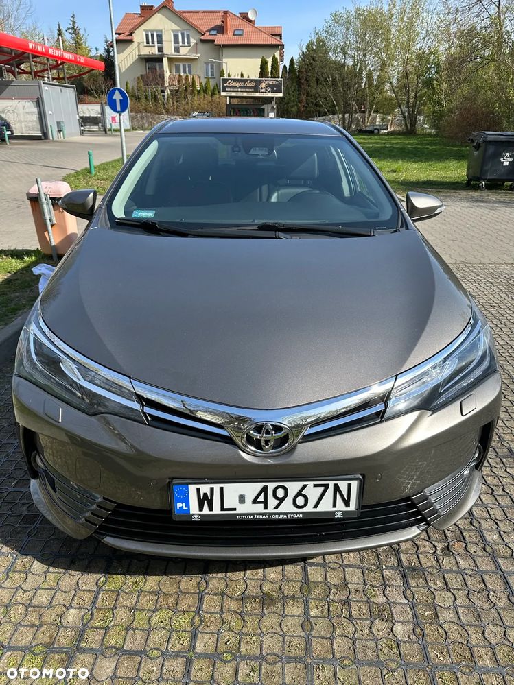Toyota Corolla 1.6 Prestige MS - 3