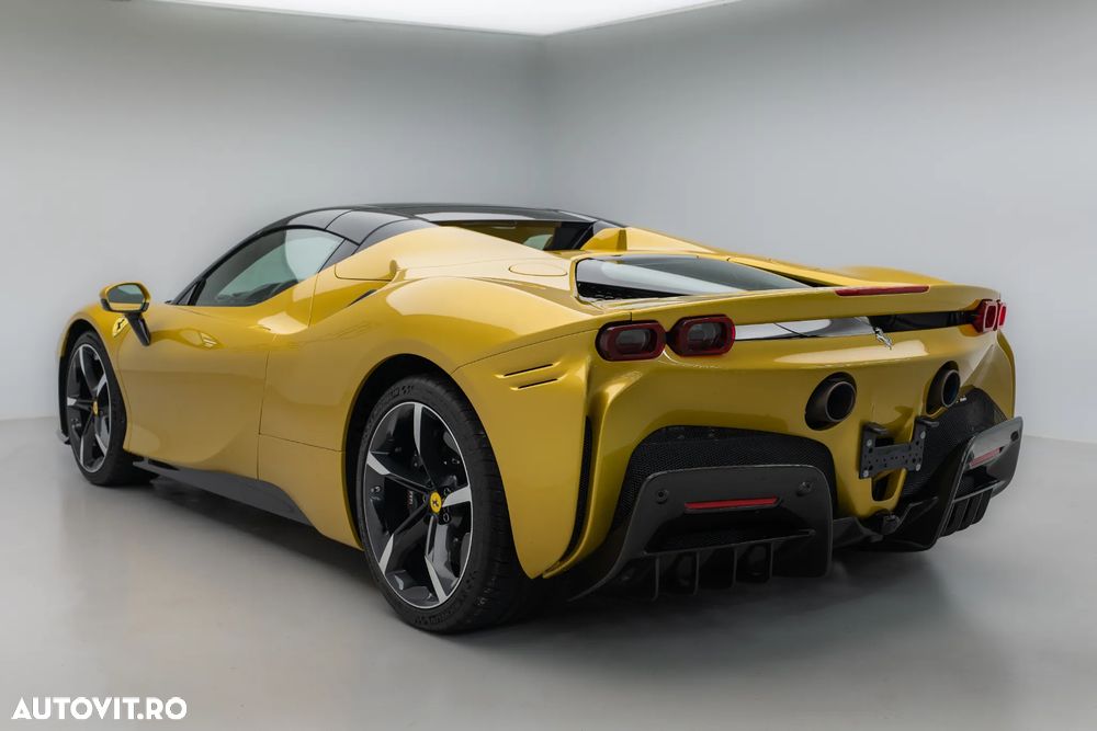 Ferrari SF90 Stradale - 7