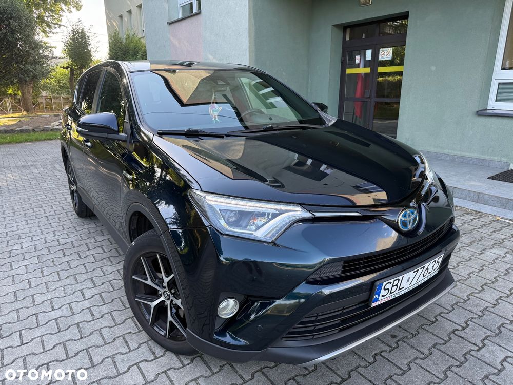 Toyota RAV4 - 11