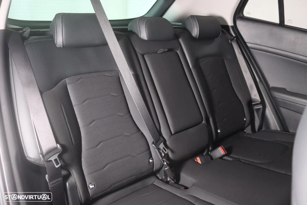 Kia Sportage 1.6 T-GDi PHEV Tech - 18