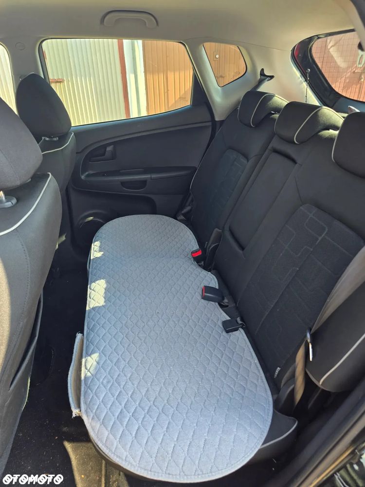 Kia Venga 1.6 CVVT Automatik Black Collection - 11