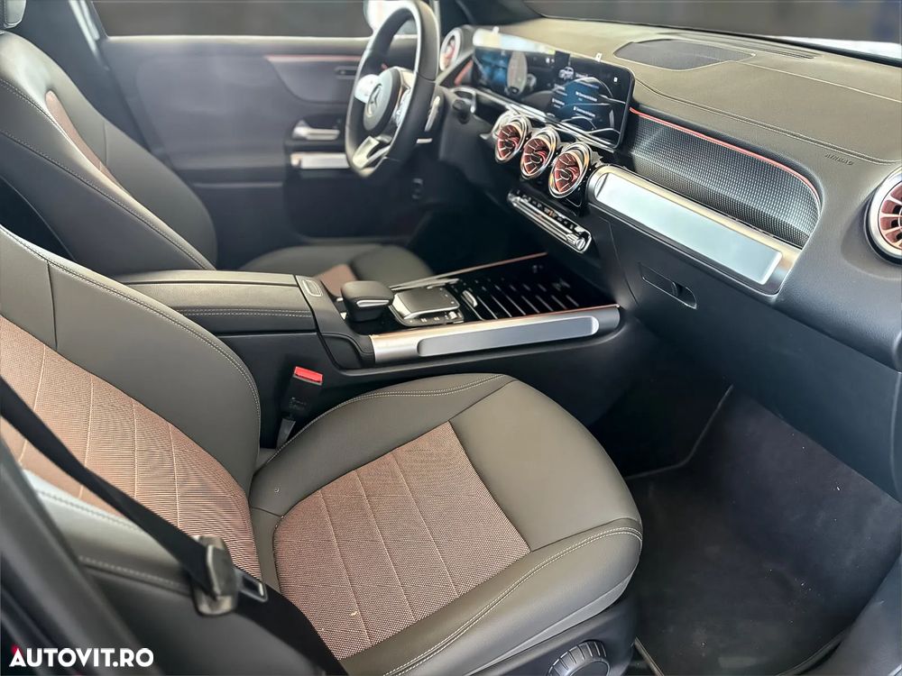 Mercedes-Benz EQB 300 4Matic Electric Art - 18