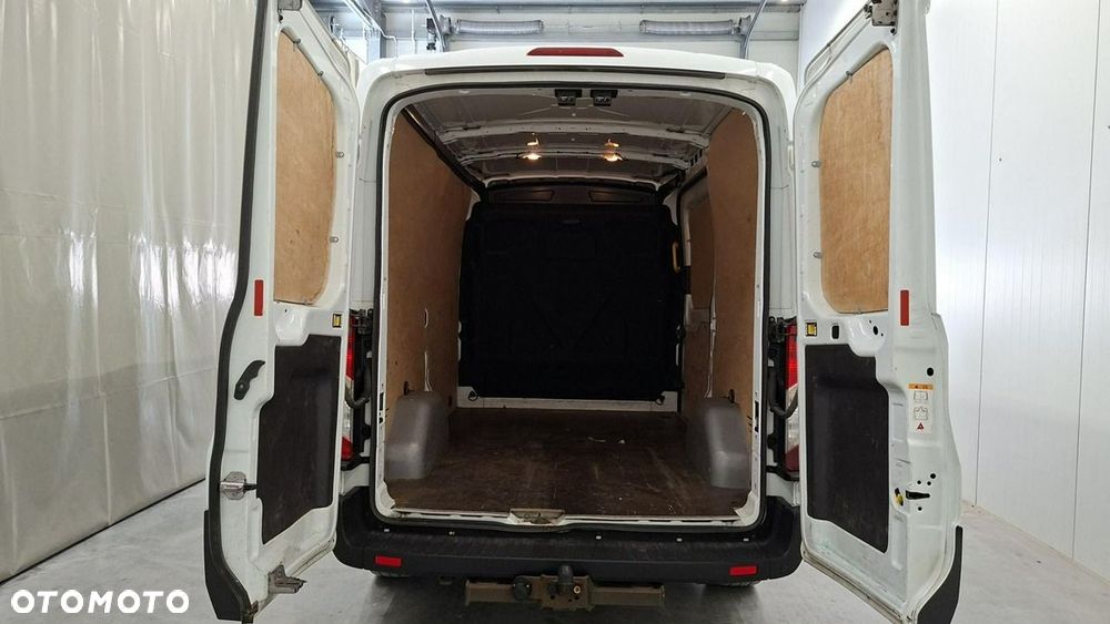 Ford Transit - 11