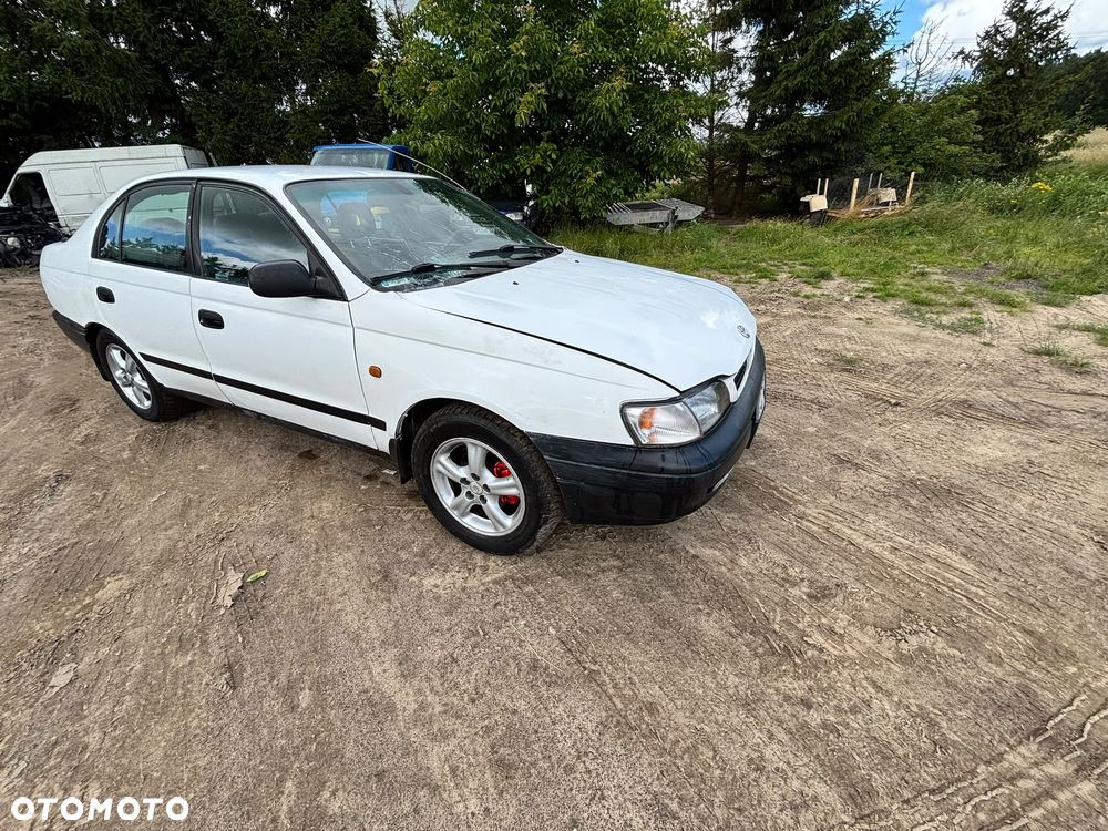 Toyota Carina 1.6 XLi - 1