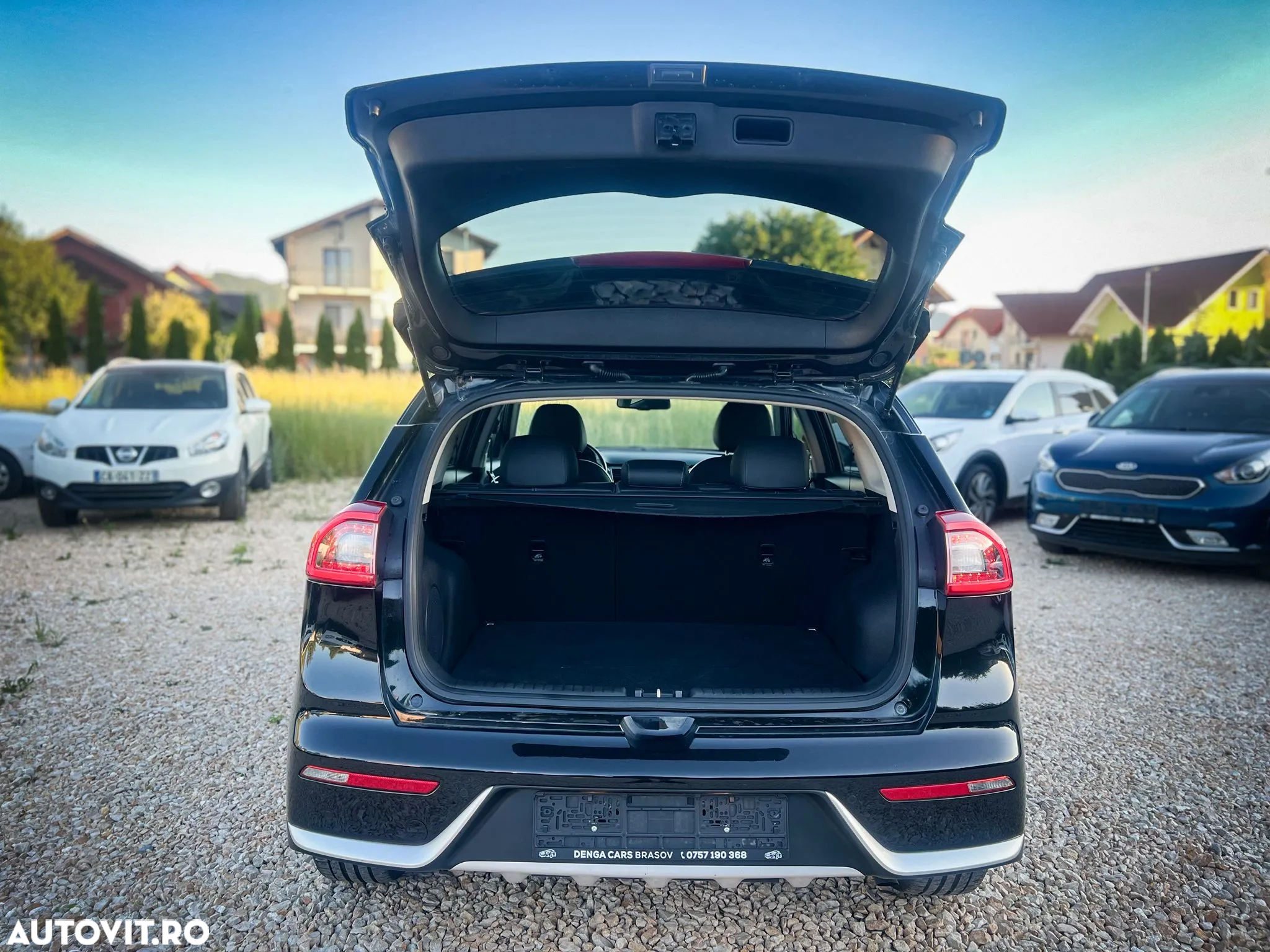 Kia Niro 1.6 GDI HEV 2WD OPF Aut. Edition 7 - 6