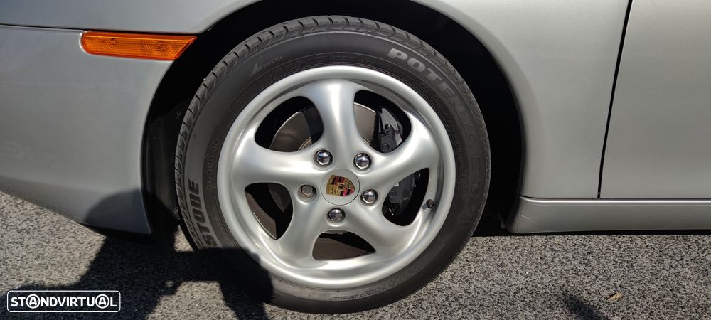 Porsche Boxster 2.5 - 22