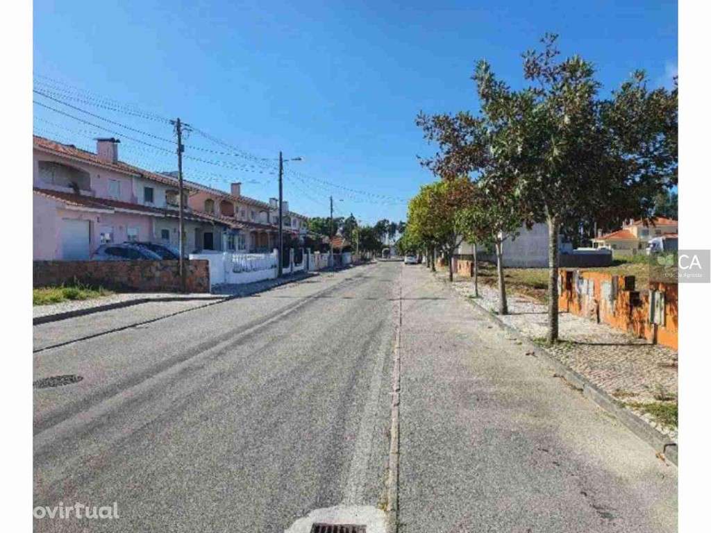 Lote Terreno Para Construção de Moradia Unifamiliar - Grande imagem: 2/4